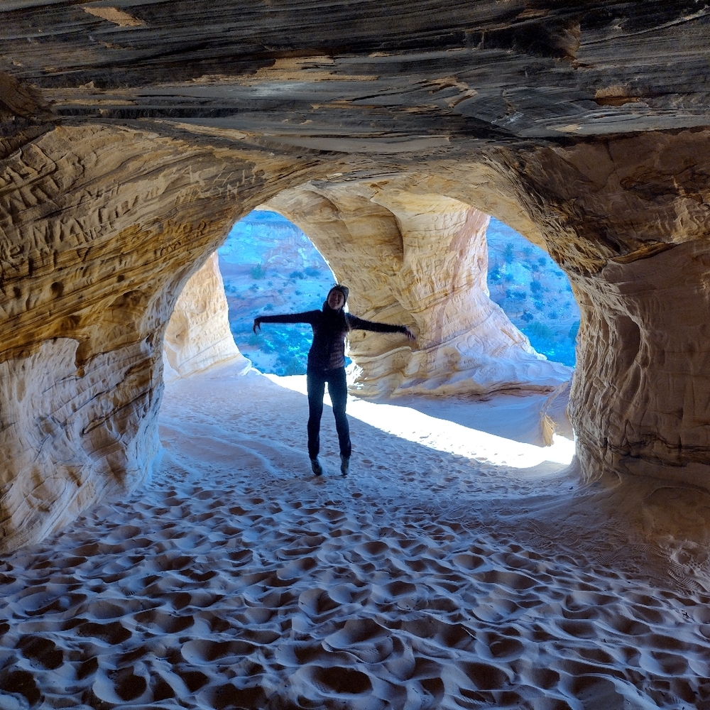 Welcome to my closet 💚 !!!!!! - Picture 14 of 16